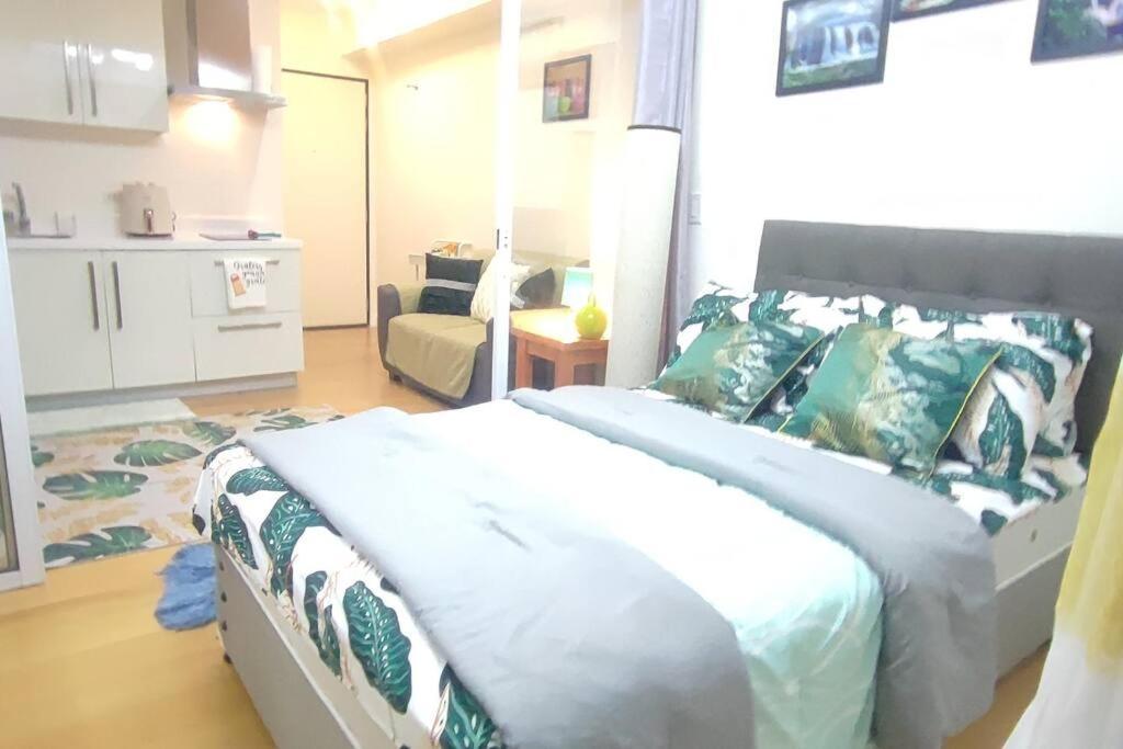 מנילה Aveline Suites Elite Rockwell View Acqua Private Residences Near Rockwell Makati מראה חיצוני תמונה
